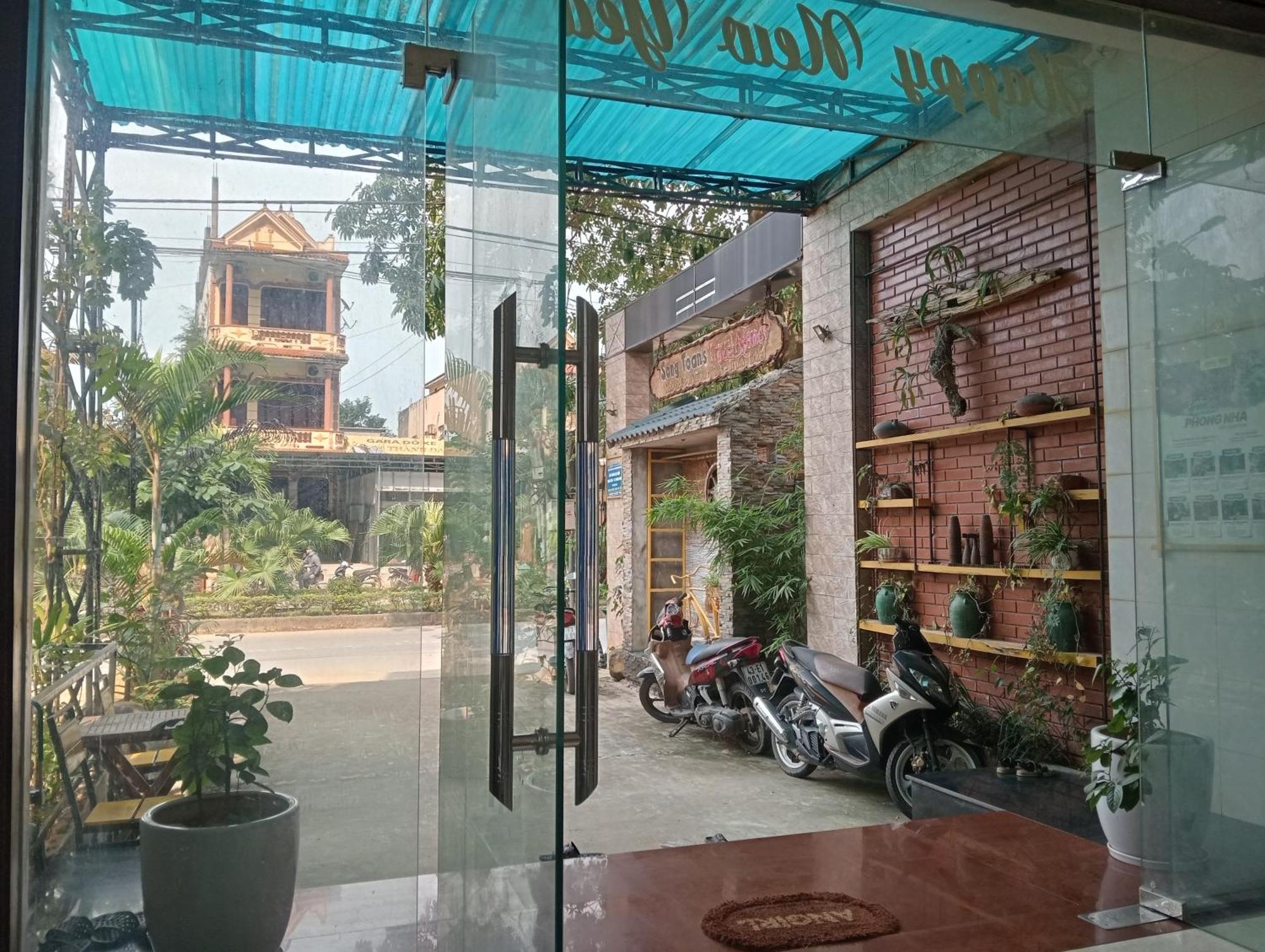 Song Toan Hotel Phong Nha Exteriér fotografie