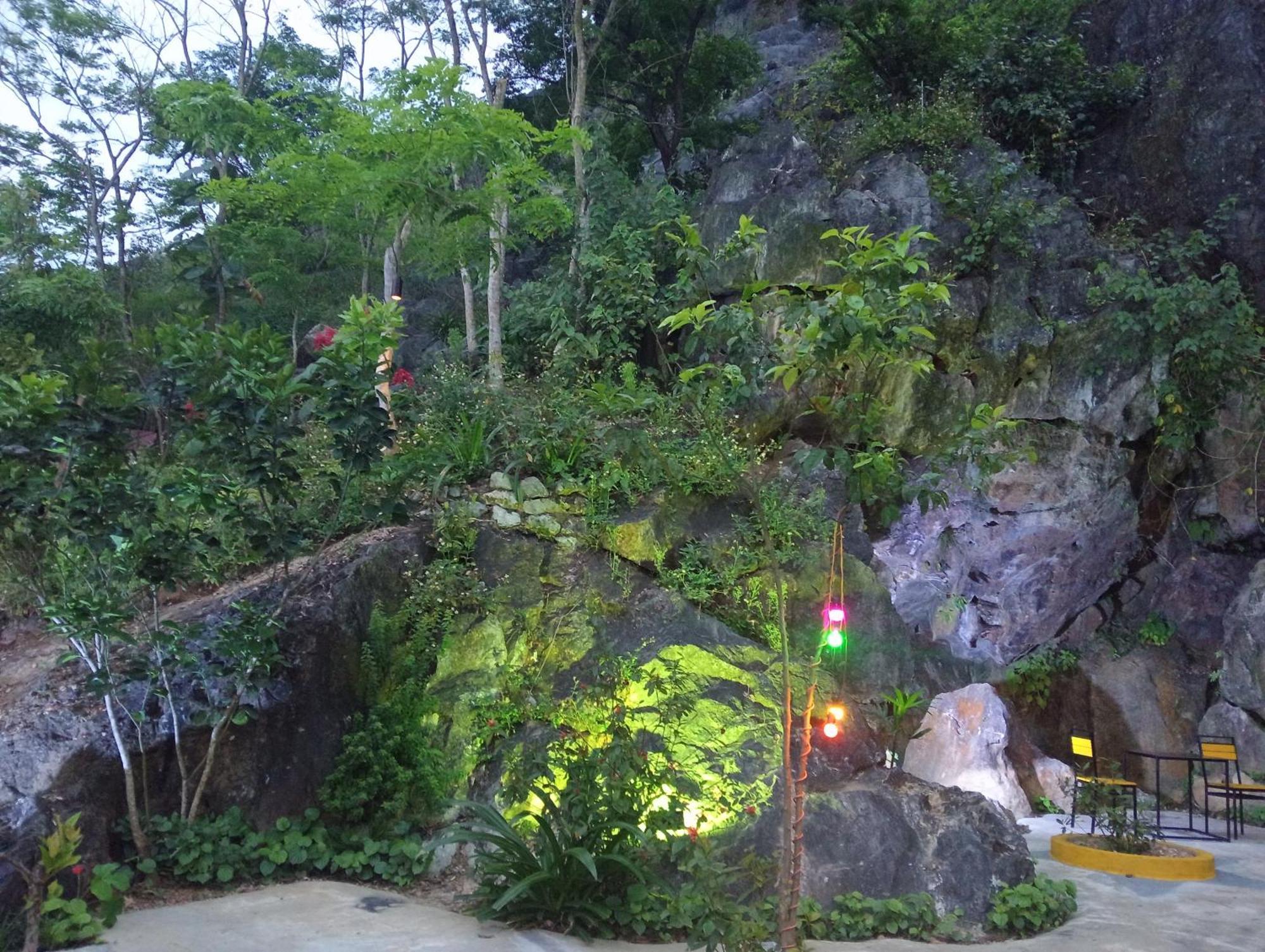 Song Toan Hotel Phong Nha Exteriér fotografie